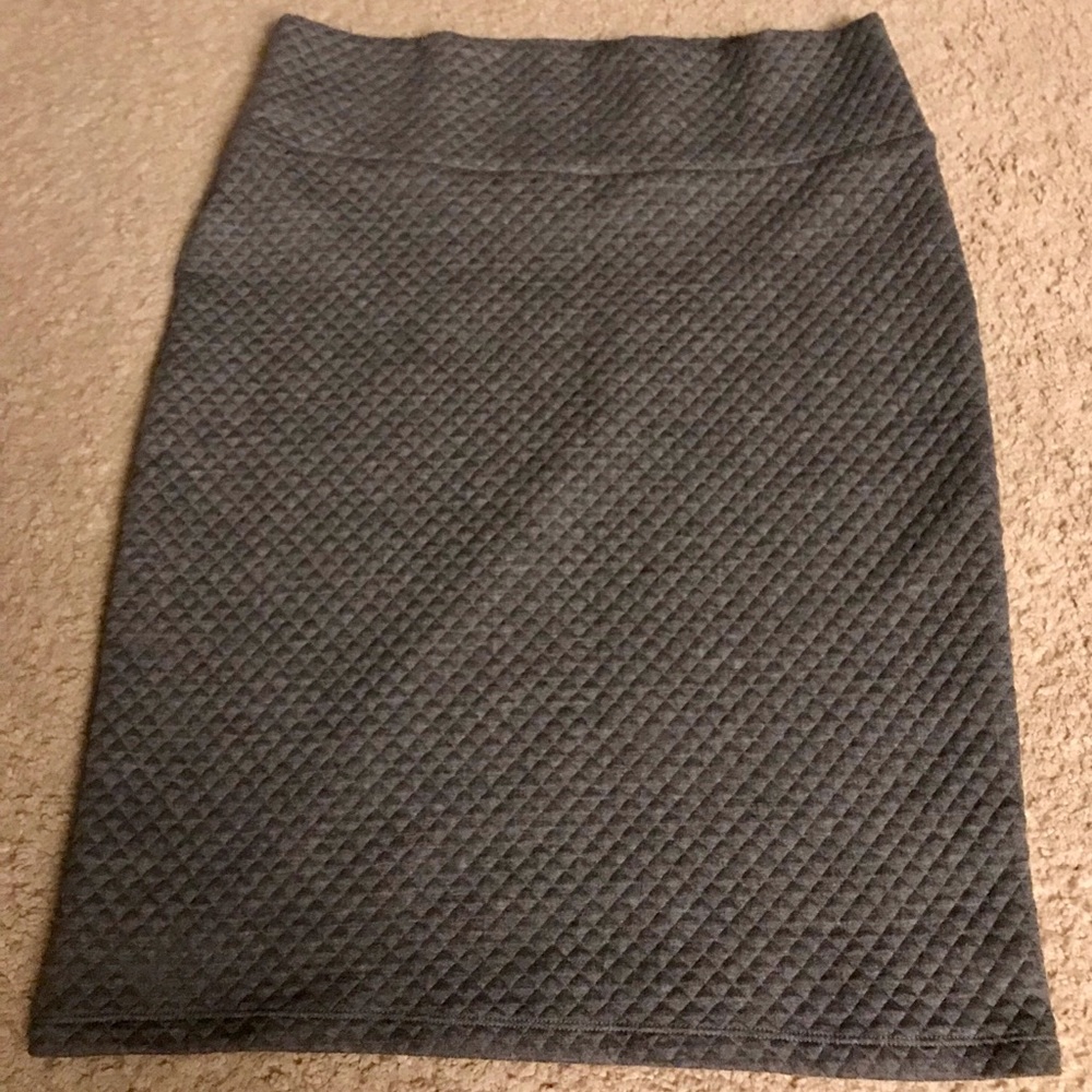 Large Lularoe Cassie